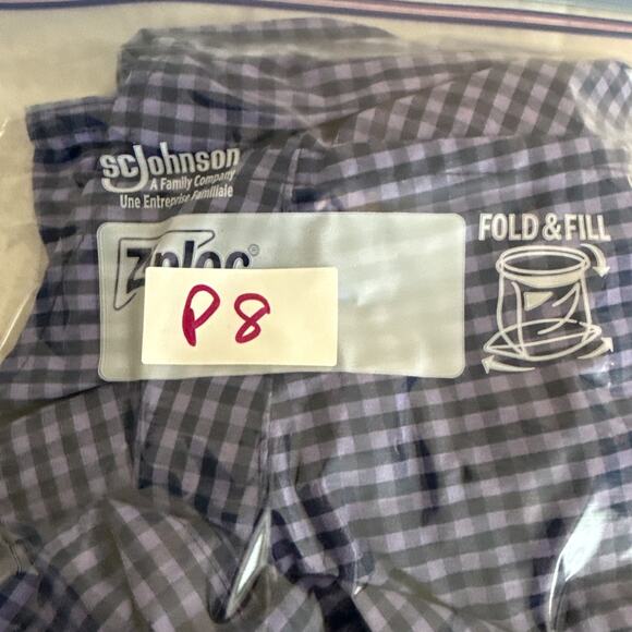 Izod Mens Size Medium Button Down Long Sleeve Shirt Casual Office Work Staple - Picture 12 of 13